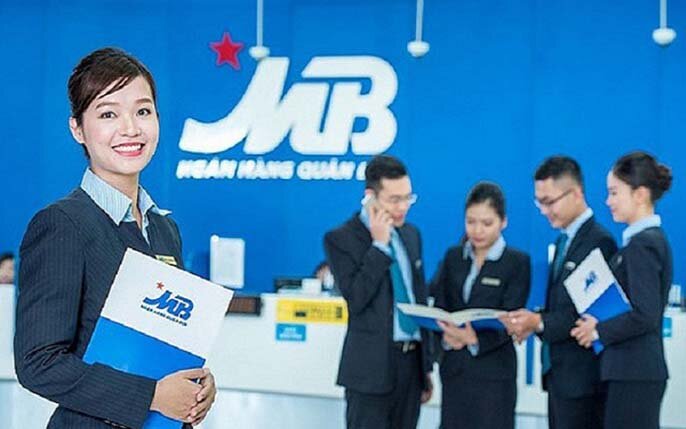 Ngân hàng MB thứ 7 có làm việc không? Lịch làm việc của MB