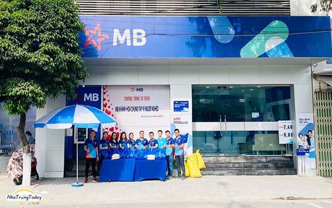 Ngân hàng MB thứ 7 có làm việc không? Lịch làm việc của MB