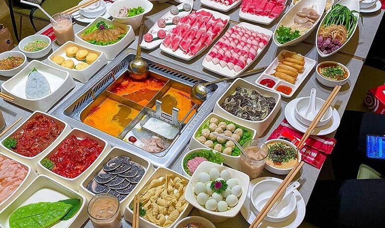 Lẩu Haidilao giá bao nhiêu? Cách đặt bàn ở Buffet lẩu Haidilao