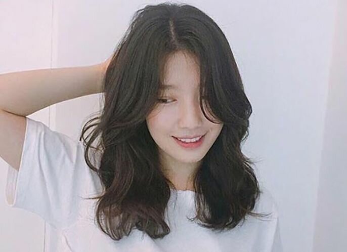 Tóc xoăn tự nhiên có nên cắt Layer - #5 kiểu tóc phù hợp, cá tính